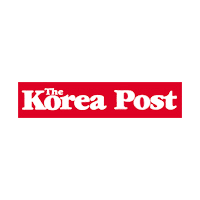 빨간색 직사각형 로고에 "The Korea Post"라는 텍스트가 있는.